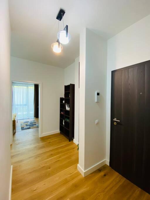8Ight Apartment Brasov Exterior photo